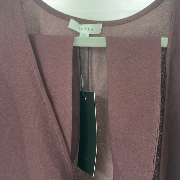 VETTA The Flutter Sleeve Wrap Top - Limited Edition - Picture 5 of 6